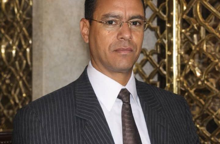 محمد عبد الرحمن ولد عبد الله صحفي ، وكاتب